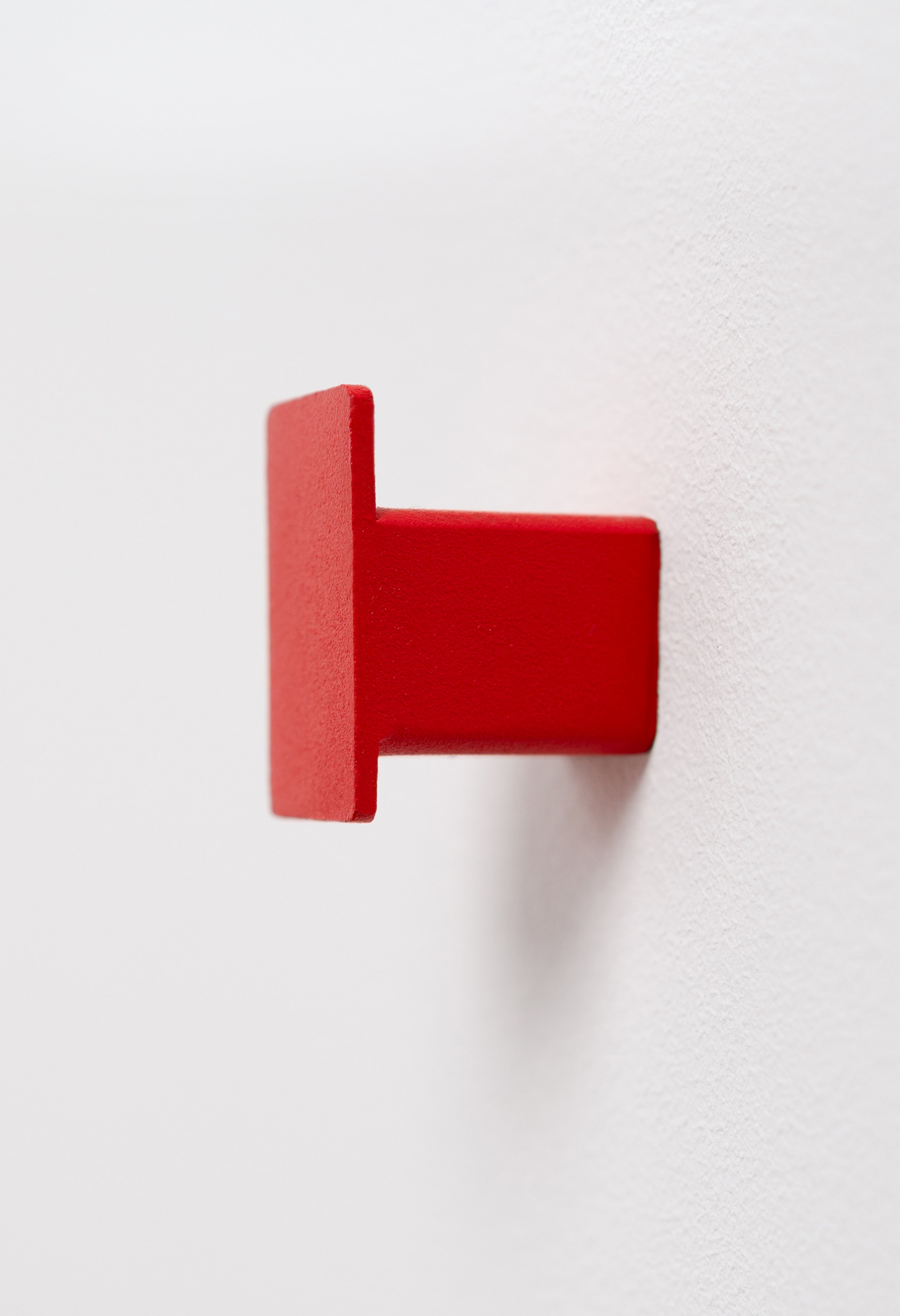 Close Up Wandhaken Nizza in Farbe Scarlet Red